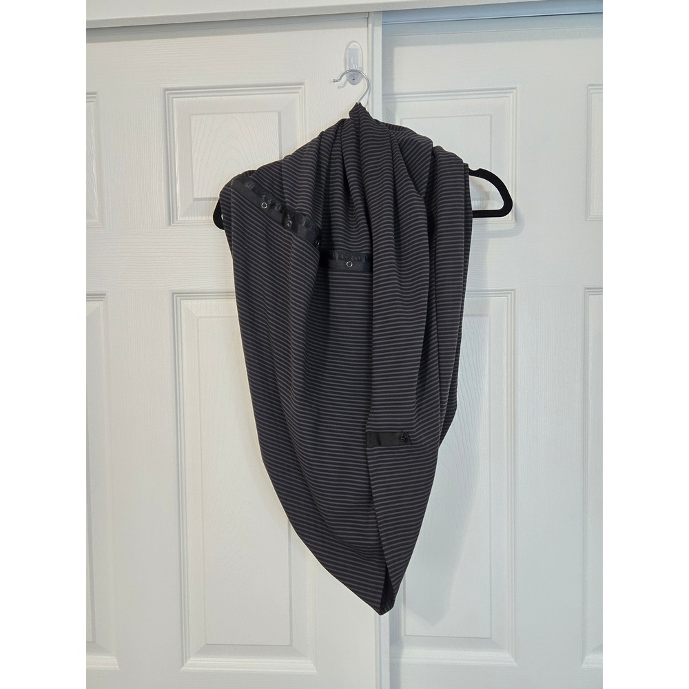Lululemon Vinyasa Scarf Black Grey Striped Reversible Multi Wear Snap Wrap